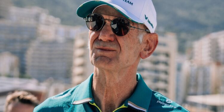 Adrian Newey será chefe de equipe da Aston Martin a partir de 2026