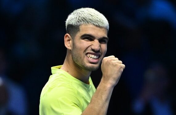 Alcaraz bate Fritz e encaminha vaga para a semifinal do ATP Finals