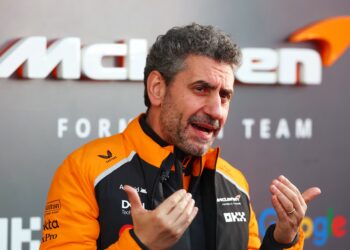 McLaren se desculpa com Norris e Piastri após desclassificação em Las Vegas