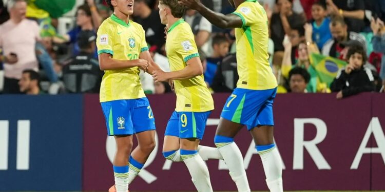 De novo com emoção, Brasil vence o Marrocos e está na semifinal do Mundial Sub-17