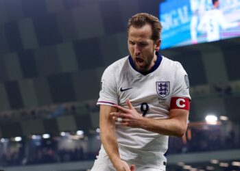 Kane chega a 78 gols com a Inglaterra e ultrapassa marca de Pelé pelo Brasil