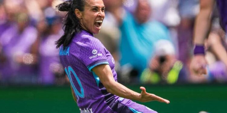 Marta é indicada ao prêmio de gol mais bonito da temporada pela Fifa