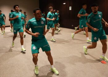 Palmeiras realiza primeiro treino em Lima para a final da Libertadores