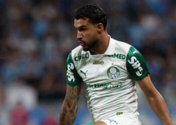 Palmeiras perde para o Grêmio e vê título do Brasileirão cada vez mais distante