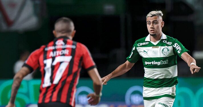 Palmeiras empata com Vitória e perde chance de reassumir liderança do Brasileirão