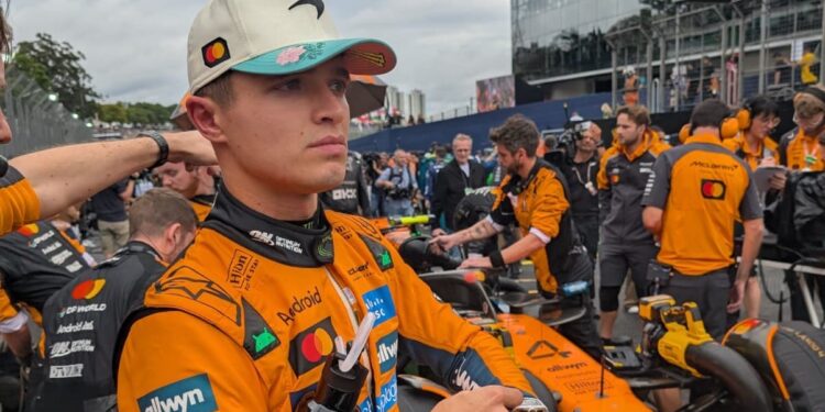 Norris afirma ter mais a perder na briga pelo título da F1: “Sou eu quem está no topo”