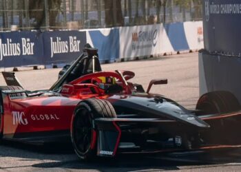 Jake Dennis vence E-Prix de São Paulo e Drugovich é 5º; Martí sofre acidente forte