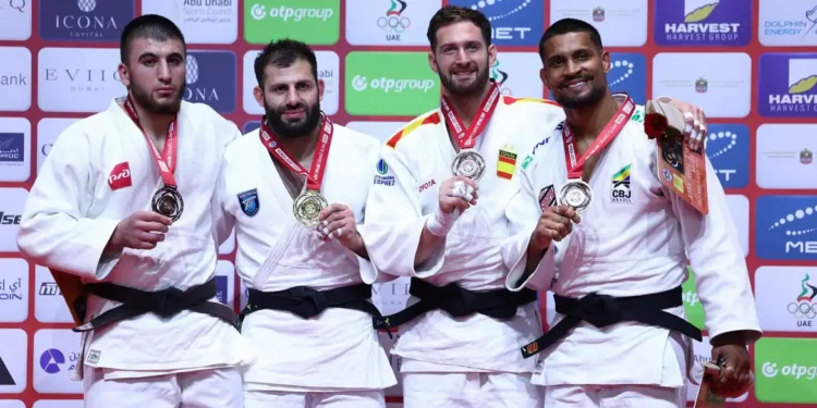 Leonardo Gonçalves leva bronze no Grand Slam de Judô de Abu Dhabi