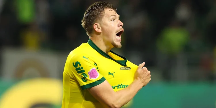 Palmeiras anuncia contratação definitiva de Bruno Fuchs